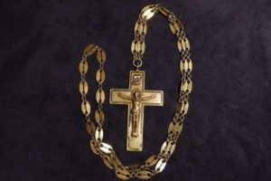 О «православном» и «католическом» крестах и презрении к последнему