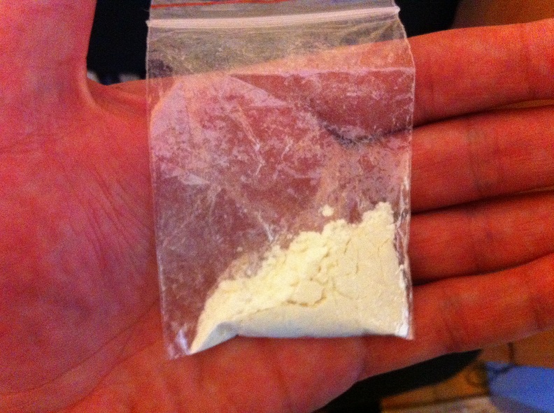 наркотик в пакетике