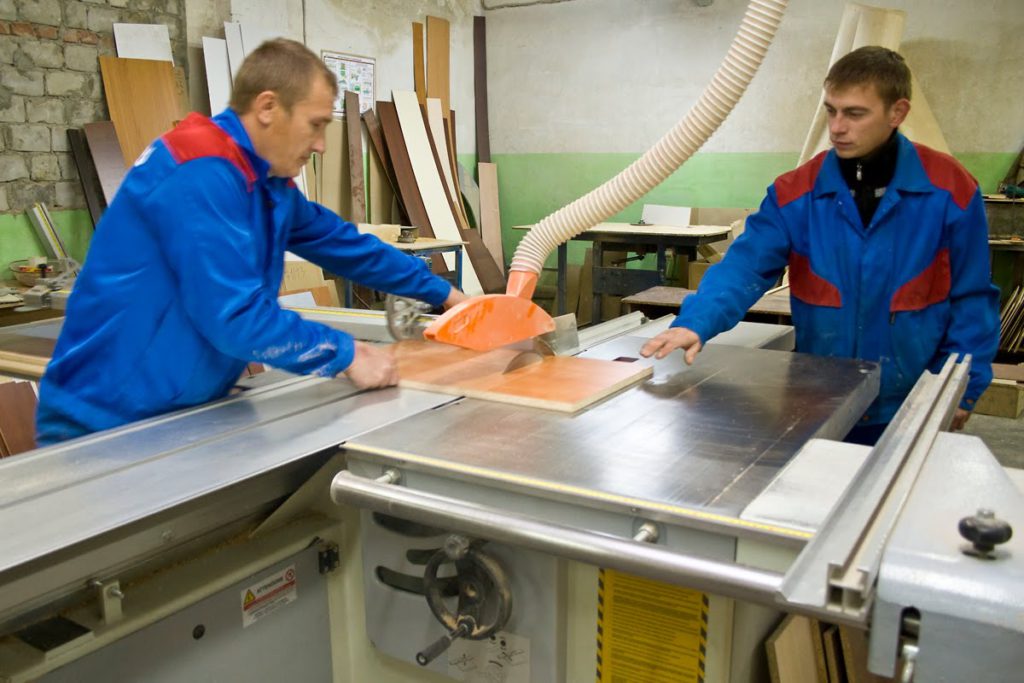 изготовление мебели