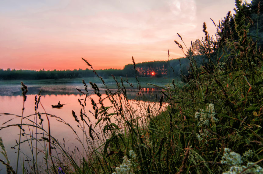 озеро закат Лежнинское