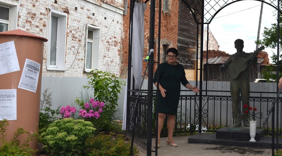 памятник Борису Чиркову