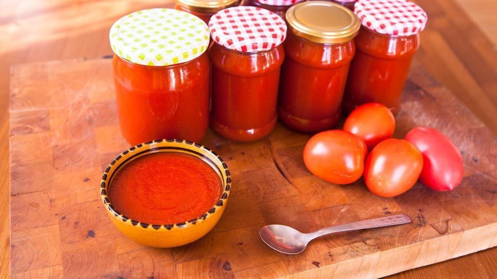 Простой и вкусный рецепт домашнего кетчупа