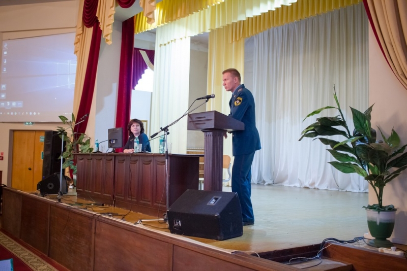Завершился смотр-конкурс на лучшее противопожарное состояние учебных заведений Кировской области