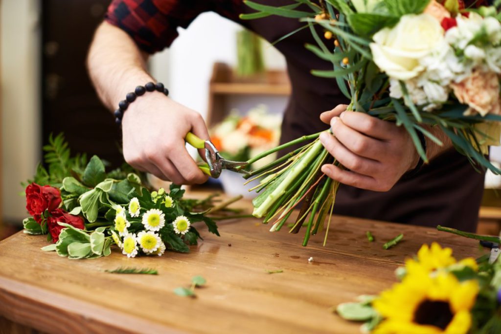 Флористы посоветовали, какие цветы дарить на 14 февраля и 8 марта