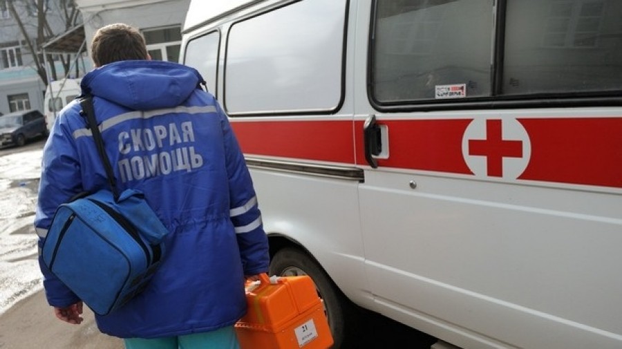 Девочка выжила в двух авариях за один день в Кировской области