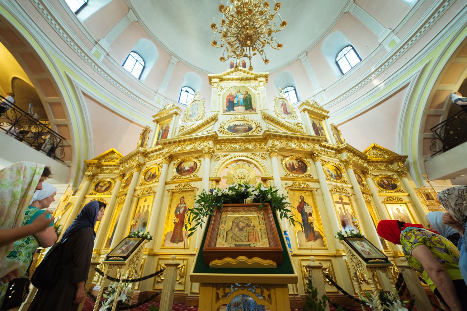 21 июля - Празднование в честь явления иконы Божией Матери в Казани