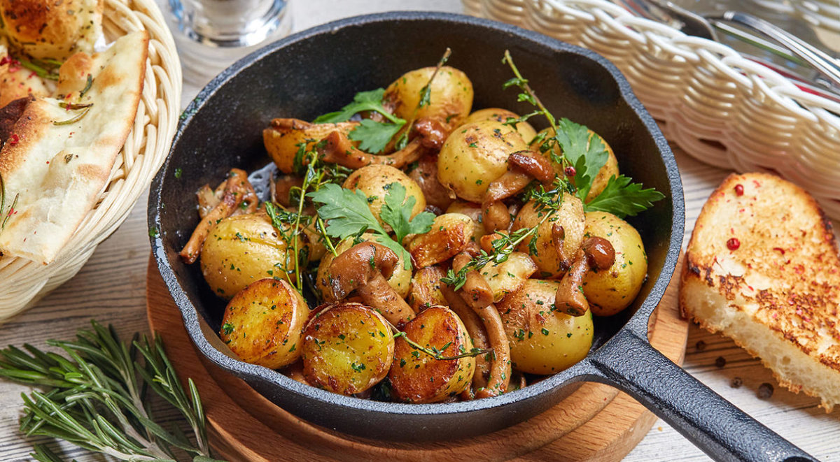 Жареные опята с картошкой — оригинальный рецепт