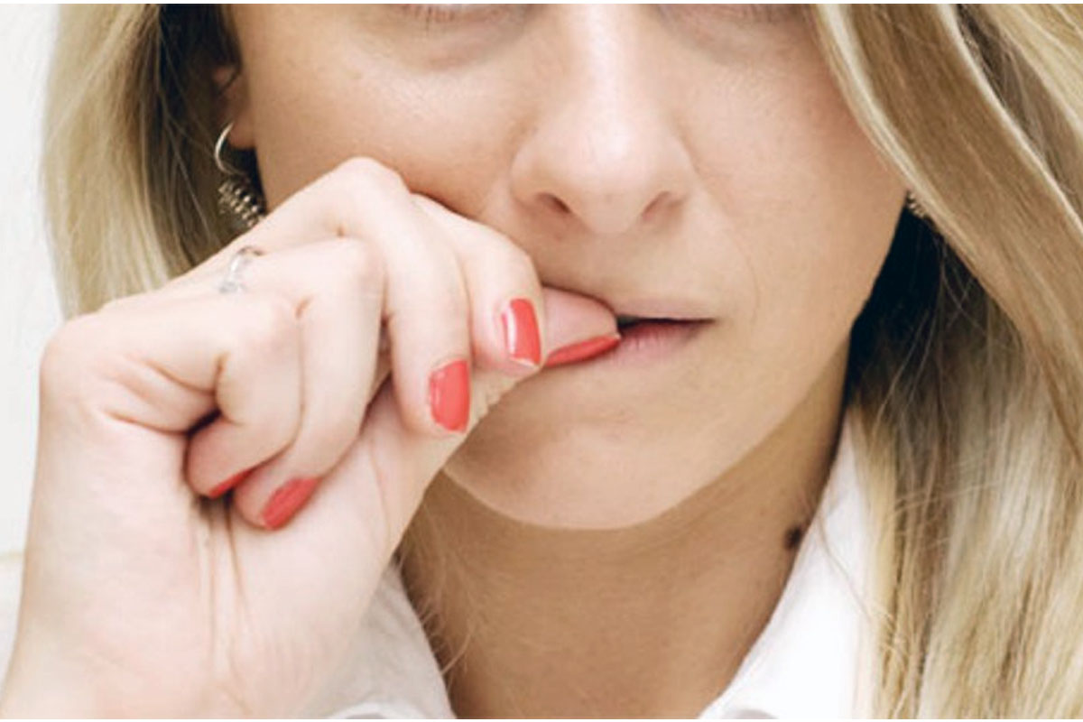Ученые обнаружили пользу от привычки грызть ногти