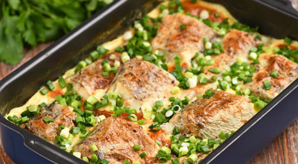 Как просто и вкусно приготовить минтай в духовке: Рецепт + фото
